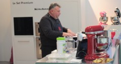 stand-kitchenaid-1.jpg, avr. 2013 stand-kitchenaid-1.jpg