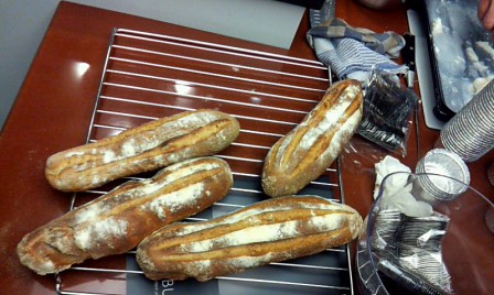 Vzug-pain-au-four.jpg, juin 2014 Vzug-pain-au-four.jpg