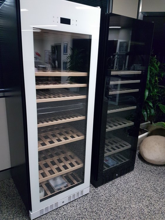 Cave a vin haut de gamme lechai temptech grn281 Cave a vin haut de gamme lechai temptech grn281