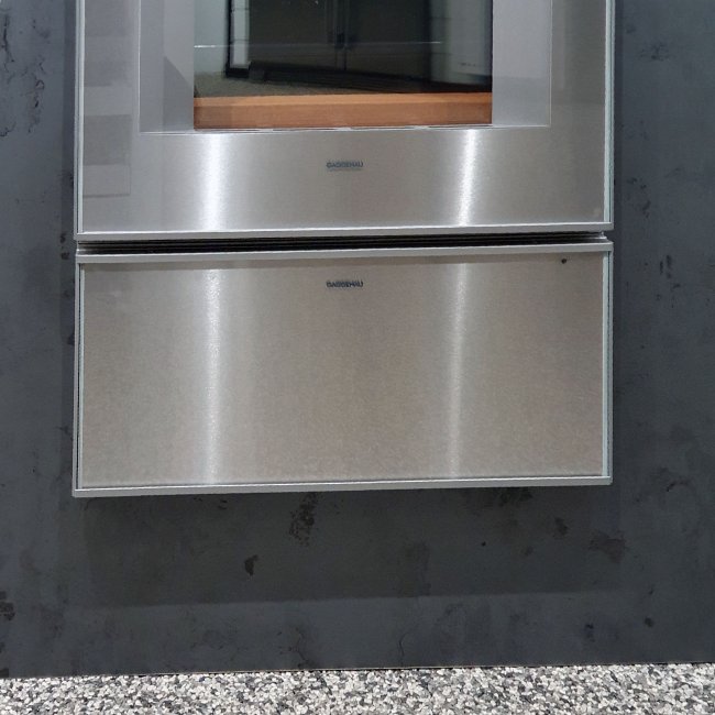 Promotion colonne de four gaggenau avec tiroirs WS4662110 de 28 cm (volume de 51L pour asiette de 24cm max)