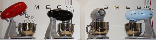 robot menager design smeg annee 50