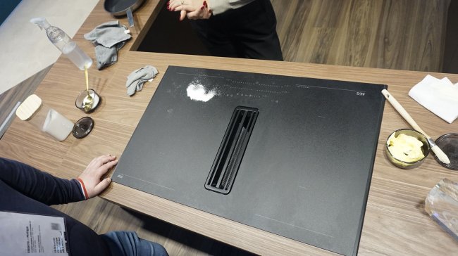 nouvelle table de cuisson avec revêtement inrayable