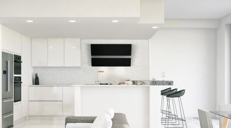 Hotte Roblin Velours 800 dans une cuisine blanche