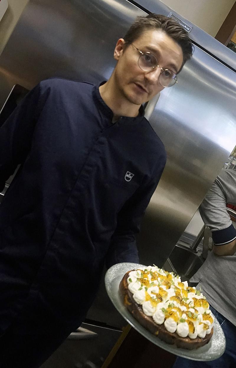 Le chef Guillaume Leroux