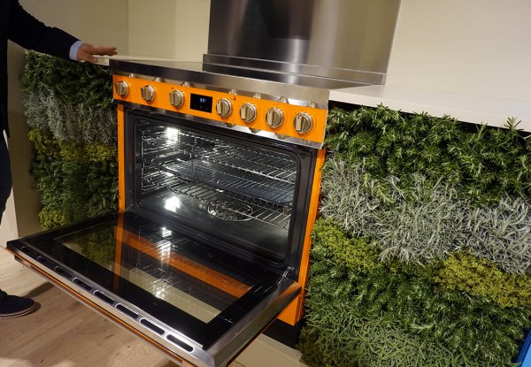 piano de cuisson smeg portofino orange avec four 90cm