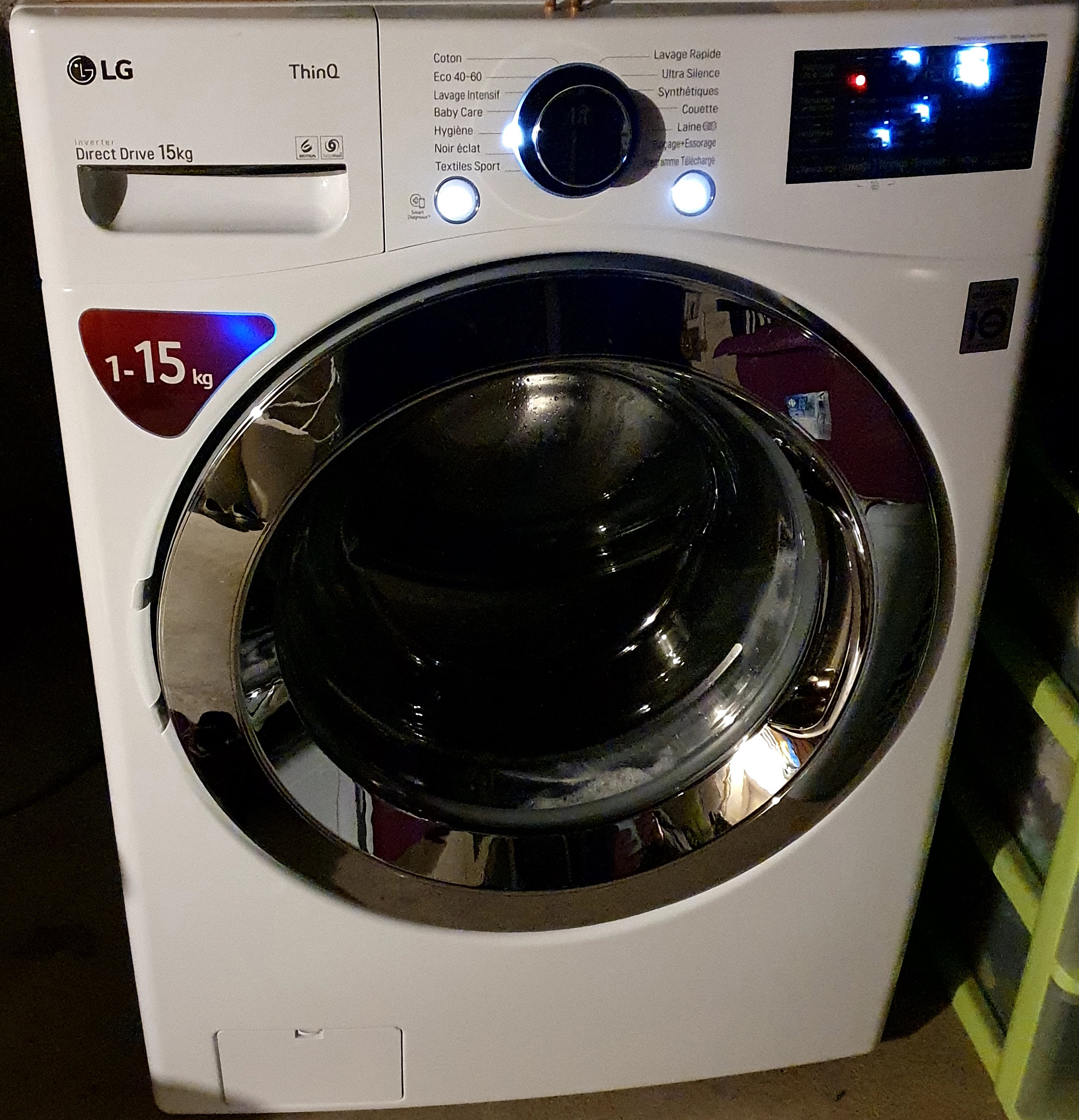 Lavatrice Frontale LG F51P12WH Da 15 Kg, 127 Litri, Bianca – Ampia Capacità