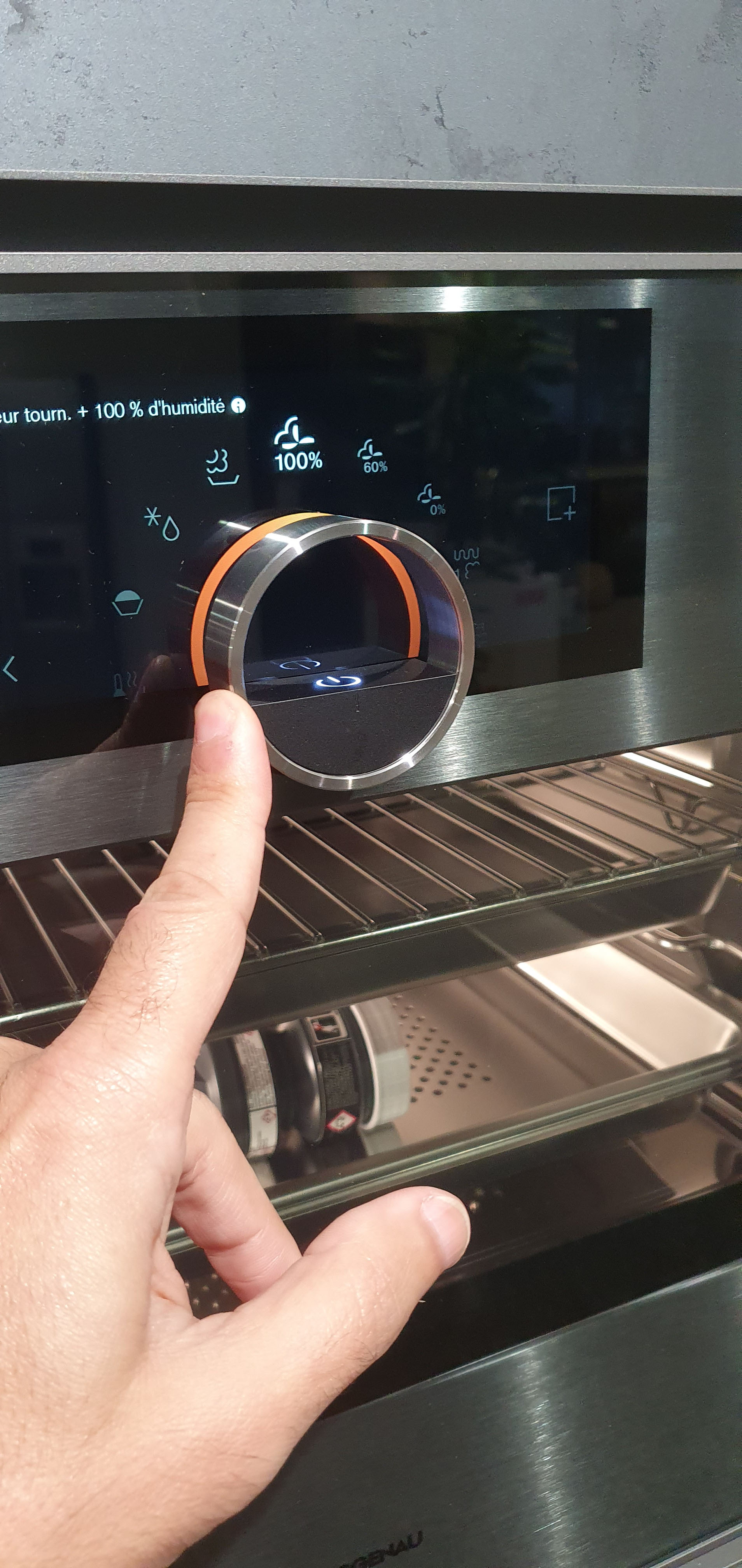 Ensemble de fours Gaggenau Expressive au showroom JLM Diffusion