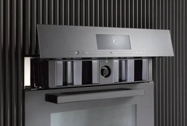 Ouverture automatique de la façade de four Miele combiné vapeur