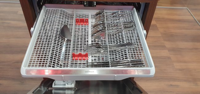 nouveau_tiroir_a_couvert_aeg