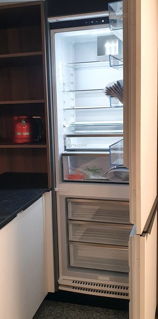 Réfrigérateur combine AEG NSC7P751DS